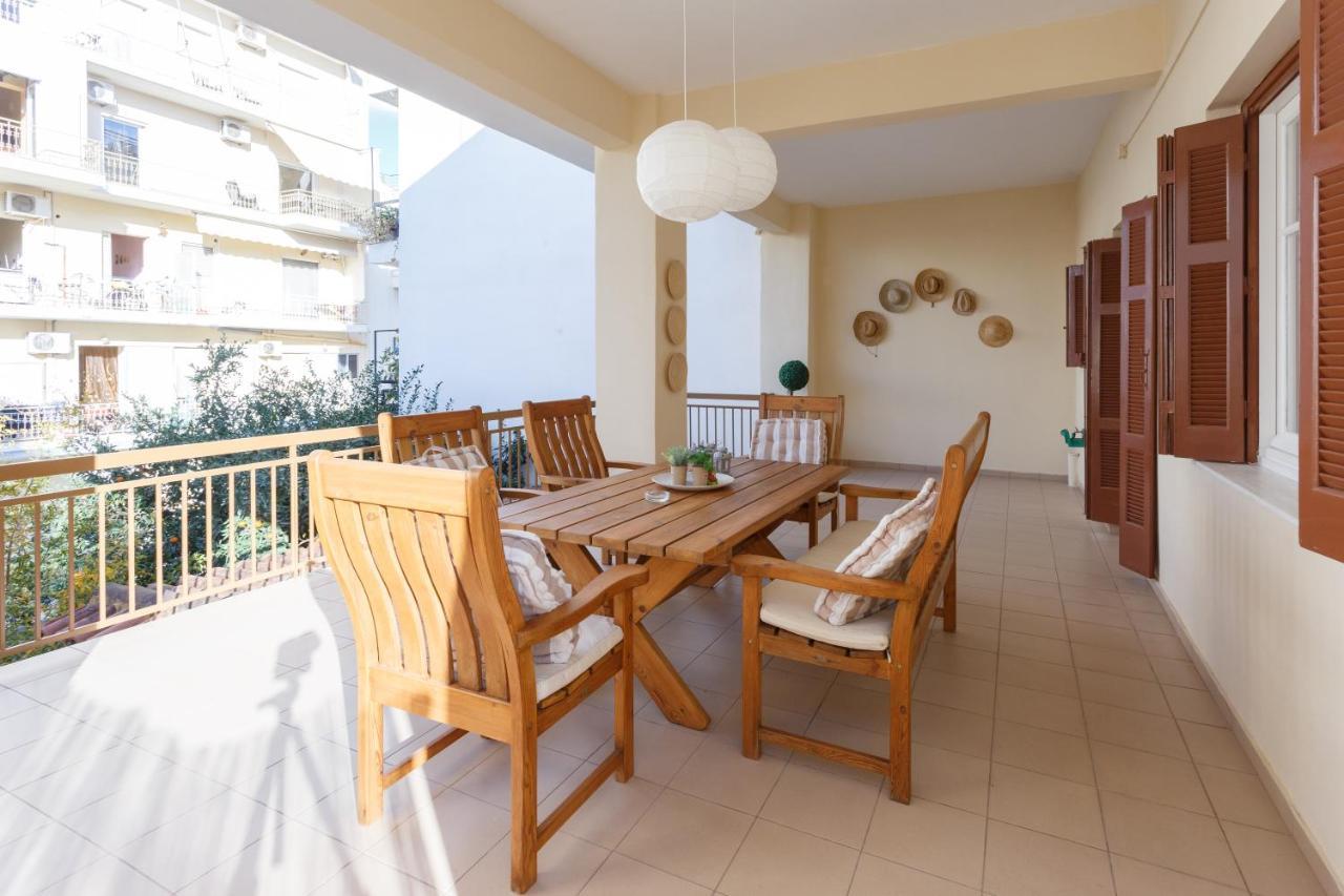 Centro Home Kalamata Exterior foto